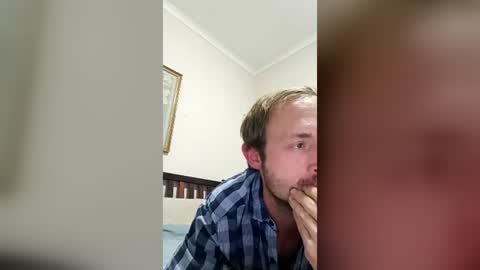 Snapshot of sexrabit9 chatting on July 6, 7:27 pm sexrabit9 online show from July 6, 7:27 pm