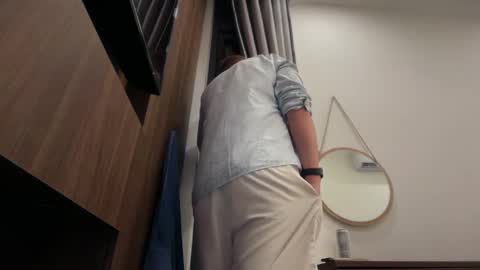 Max Leman online show from April 26, 4:26 pm