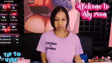 Snapshot of sexualindianx chatting on December 23, 11:39 pm claudelle online show from December 23, 11:39 pm