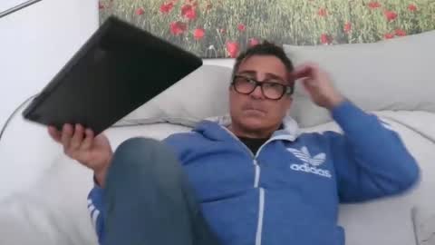 Snapshot of sexurbation chatting on January 12, 1:48 pm Sexurbation online show from January 12, 1:48 pm