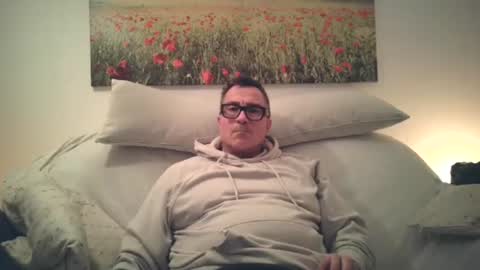 Snapshot of sexurbation chatting on February 16, 7:38 pm Sexurbation online show from February 16, 7:38 pm