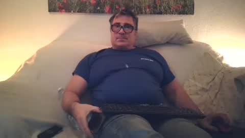 Snapshot of sexurbation chatting on October 19, 7:58 pm Sexurbation online show from October 19, 7:58 pm