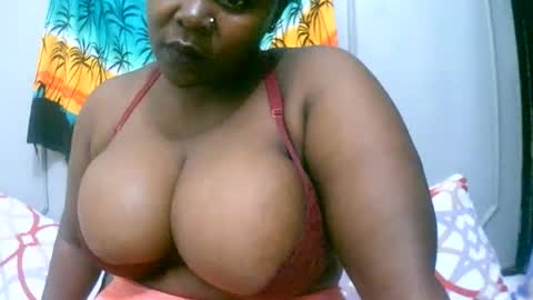sexxi_ebony online show from February 26, 3:27 am