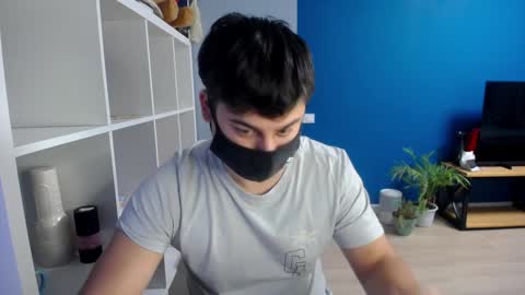Snapshot of sexxxdickbig chatting on January 26, 7:09 pm Tommy online show from January 26, 7:09 pm