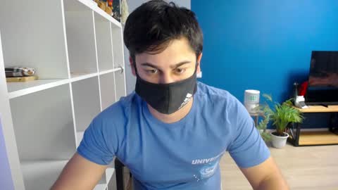Snapshot of sexxxdickbig chatting on February 2, 7:14 pm Tommy online show from February 2, 7:14 pm