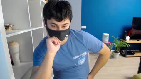 Snapshot of sexxxdickbig chatting on February 6, 8:45 pm Tommy online show from February 6, 8:45 pm