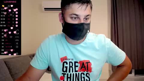 Snapshot of sexxxdickbig chatting on September 21, 5:47 pm Tommy online show from September 21, 5:47 pm