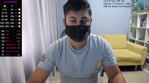 Snapshot of sexxxdickbig chatting on October 23, 6:23 am Tommy online show from October 23, 6:23 am