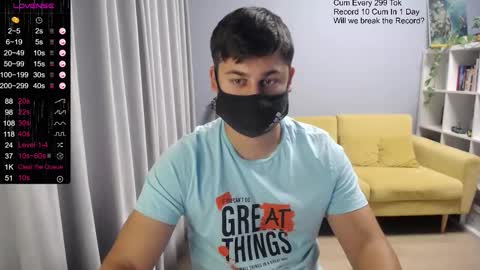 Snapshot of sexxxdickbig chatting on October 25, 8:11 am Tommy online show from October 25, 8:11 am