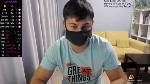 Snapshot of sexxxdickbig chatting on October 26, 8:20 am Tommy online show from October 26, 8:20 am