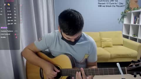 Snapshot of sexxxdickbig chatting on November 16, 8:42 am Tommy online show from November 16, 8:42 am