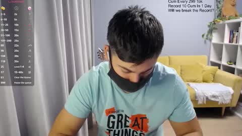 Snapshot of sexxxdickbig chatting on November 28, 8:06 am Tommy online show from November 28, 8:06 am