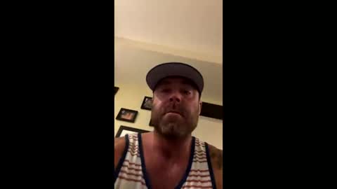 Snapshot of sexxxxycouple604 chatting on October 1, 12:44 pm Big uncut hunk online show from October 1, 12:44 pm