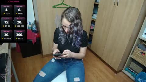 sexxxycrystali online show from September 10, 9:09 am