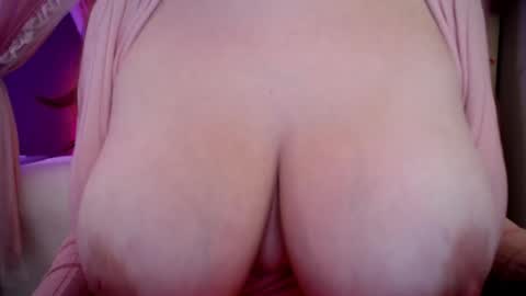 Snapshot of sexxxyprincess chatting on January 24, 5:53 am Princess online show from January 24, 5:53 am