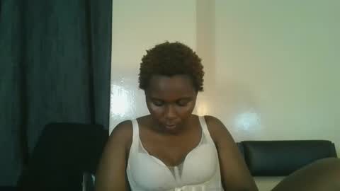 sexxy_amira online show from October 27, 7:29 pm