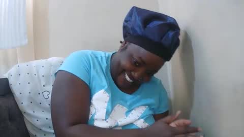 Snapshot of sexxy_bree chatting on September 17, 9:11 am sexxy_bree online show from September 17, 9:11 am