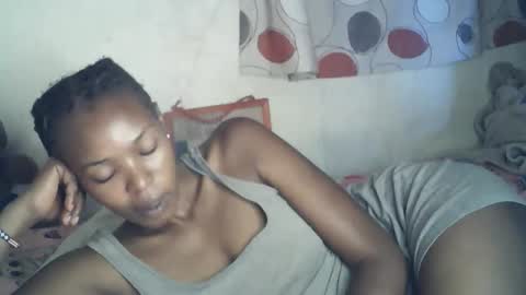 sexxy_curvy23 online show from January 9, 8:28 am