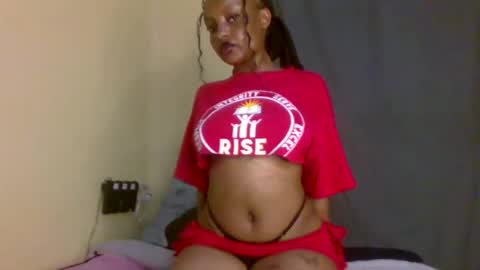 sexxy_daisyy online show from February 2, 1:48 am