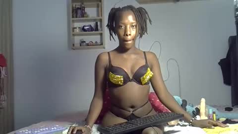 Snapshot of sexxy_flave chatting on January 18, 9:24 am Sexxy Flave online show from January 18, 9:24 am