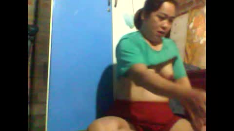 sexxy_love2k online show from September 26, 7:23 am
