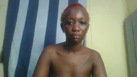 Snapshot of sexxy_veee chatting on November 26, 9:16 pm sexxy_veee online show from November 26, 9:16 pm