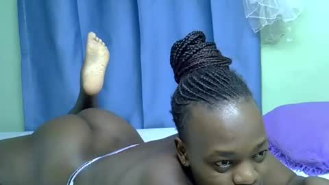 Snapshot of sexxybuttie chatting on May 19, 3:40 pm African Queen online show from May 19, 3:40 pm