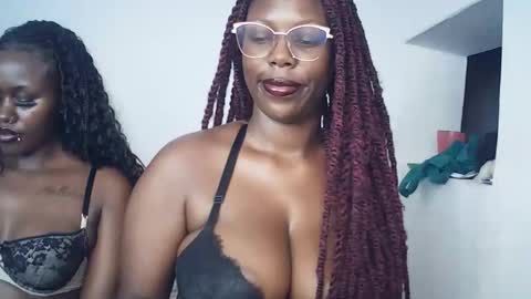 sexxydivah online show from March 6, 7:32 pm