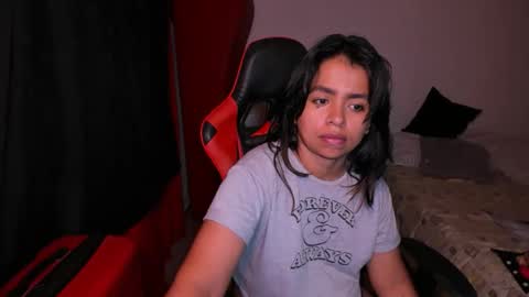 Snapshot of sexxyhot23 chatting on February 10, 3:10 am LINDA online show from February 10, 3:10 am