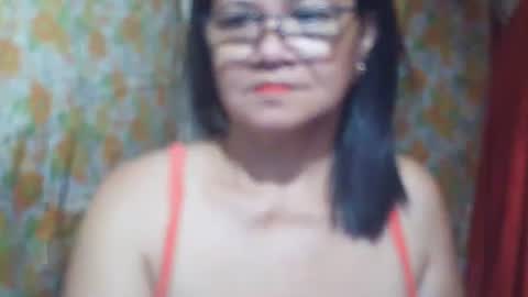 misslovely j online show from April 5, 1:52 pm