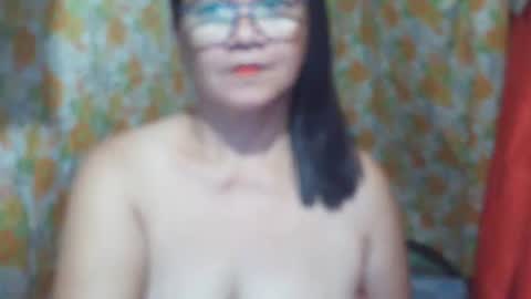 misslovely j online show from April 18, 10:30 am