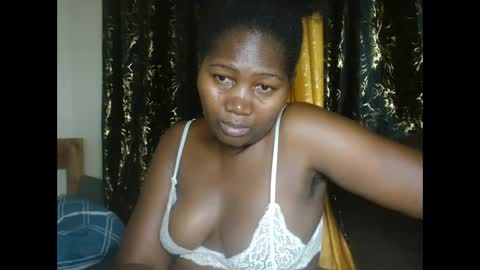 sexxypritty online show from April 14, 6:47 pm