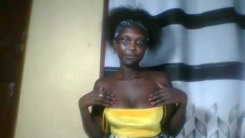 sexxysavanah online show from October 6, 11:35 pm