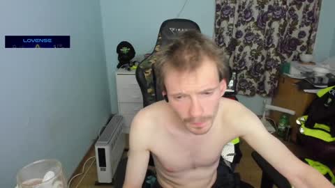 Snapshot of sexy432629 chatting on January 17, 6:23 pm evry tip help me to buy a new car 111-1111-111111 tk online show from January 17, 6:23 pm