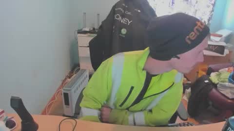 Snapshot of sexy432629 chatting on September 22, 1:35 pm evry tip help me to buy a new car 111-1111-111111 tk online show from September 22, 1:35 pm