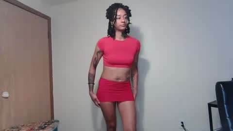 Snapshot of sexy6foot chatting on June 24, 1:59 am sexy6foot online show from June 24, 1:59 am