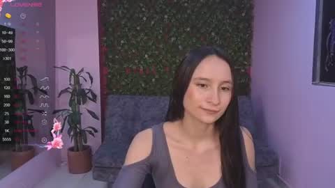 Snapshot of sexy_ailin chatting on June 27, 10:53 am Ailin online show from June 27, 10:53 am