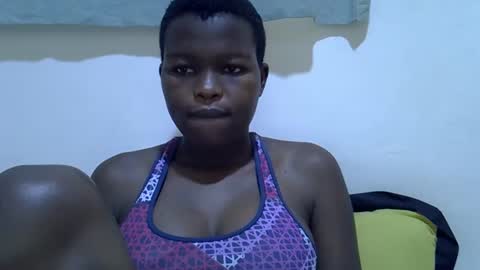 Snapshot of sexy_alia6 chatting on February 22, 7:51 am sexy_alia6 online show from February 22, 7:51 am