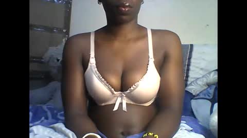 Snapshot of sexy_annbel chatting on February 5, 2:38 am Ann online show from February 5, 2:38 am