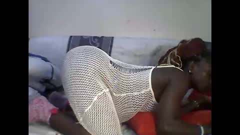 Snapshot of sexy_annbel chatting on February 18, 1:56 am Ann online show from February 18, 1:56 am