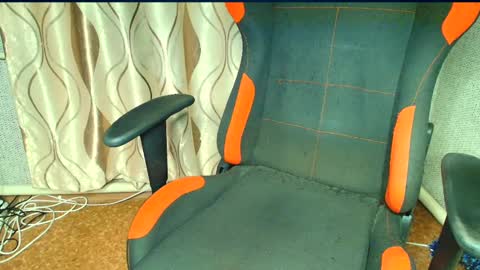 Jessica  Face only in pvt or in snapchat Dont ask more.... online show from February 10, 6:56 pm