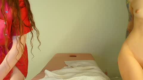 sexy_b0rsch online show from October 27, 11:47 am