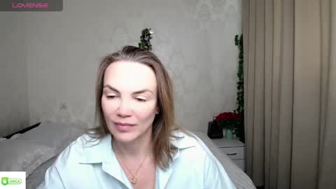 sexy_baby_cute online show from May 9, 9:25 am