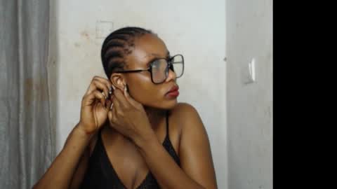 Sexy blackgirl2 online show from November 9, 6:17 pm