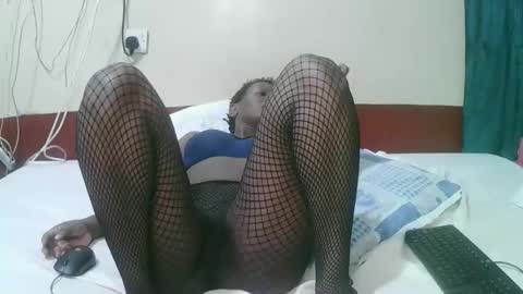 Snapshot of sexy_bbae chatting on October 17, 7:05 pm sexy_bbae online show from October 17, 7:05 pm