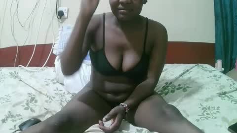 Snapshot of sexy_bbae chatting on October 30, 7:14 pm sexy_bbae online show from October 30, 7:14 pm