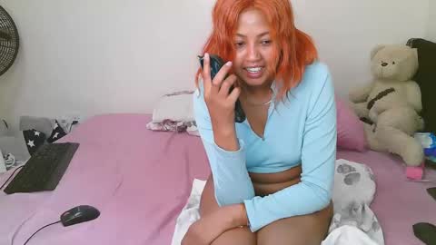 sexy_bluegirl online show from March 17, 8:28 am