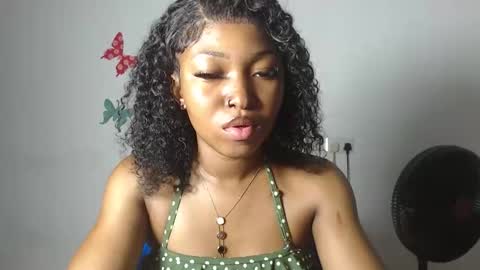 sexy_bluey247 online show from November 25, 8:09 pm