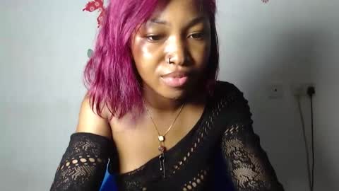 sexy_bluey247 online show from December 2, 7:42 pm