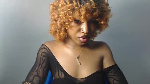 sexy_bluey247 online show from April 9, 6:13 am
